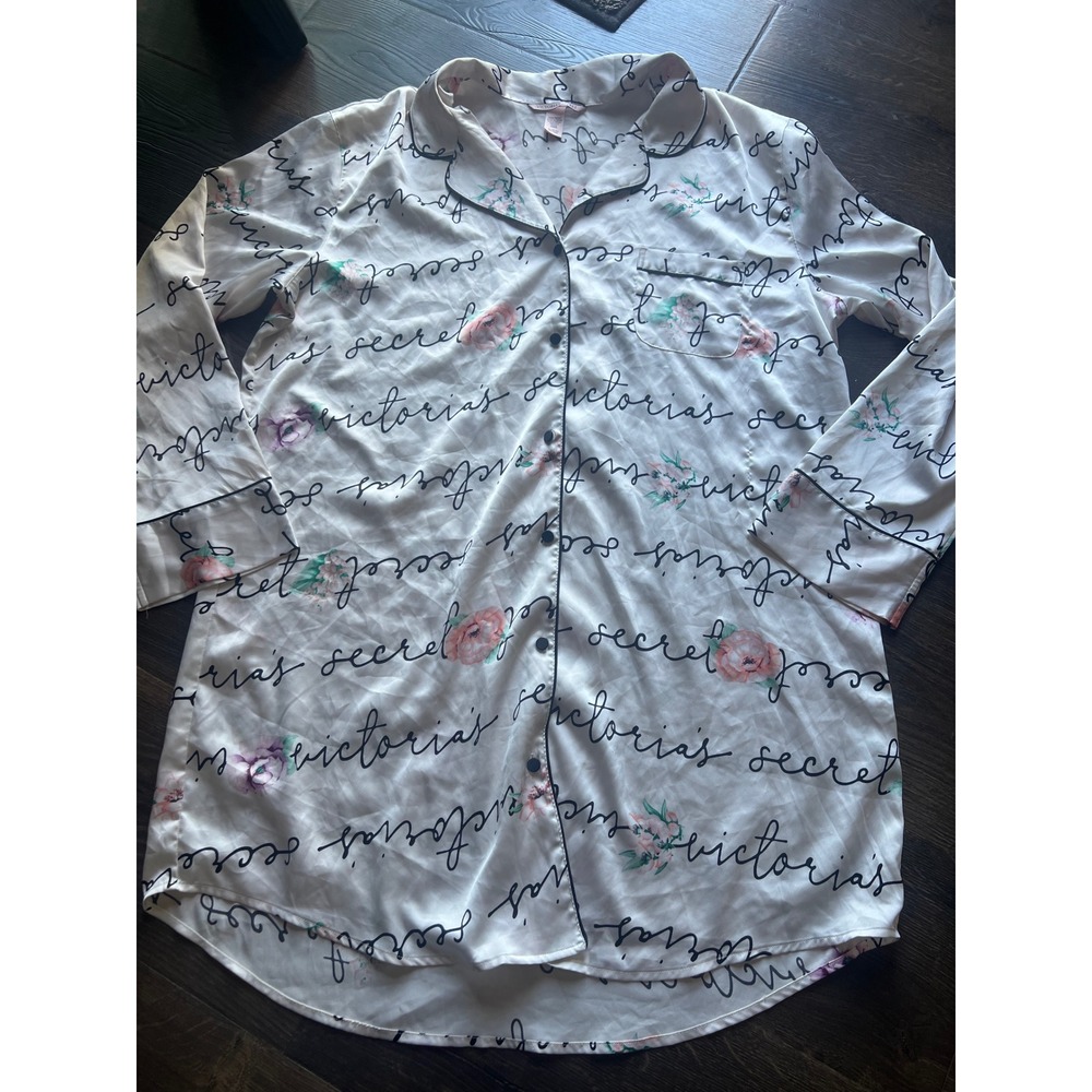 Victorias Secret Satin Sleep Shirt XL White Floral Script Logo Button Nightshirt